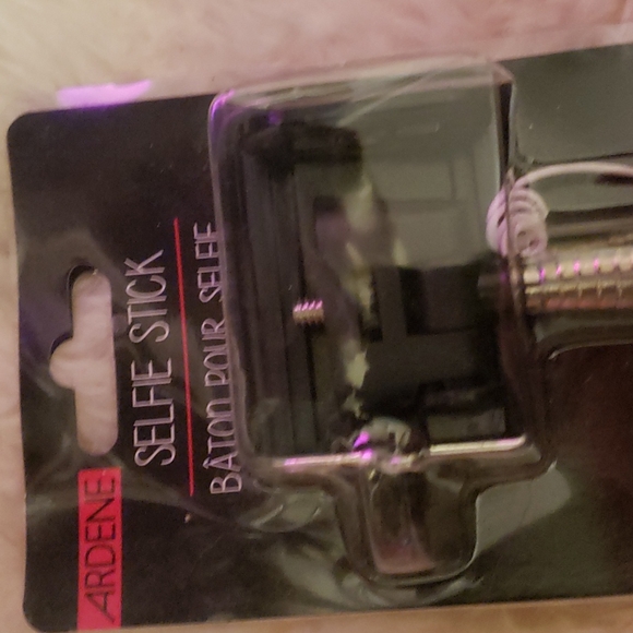 Selfie Stick - Picture 2 of 5